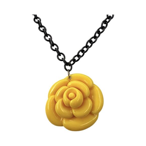 VTG Yellow Molded Rose Pendant Necklace 16” Black Chain Cottagecore Bold - Picture 1 of 14